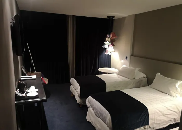 Hotel le Cinq Hyper - Centre